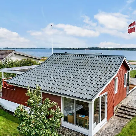 2 Bedroom Stunning In