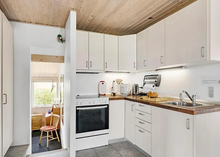 2 Bedroom Stunning In Vakantiehuis Aabenraa