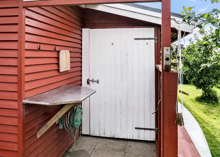 2 Bedroom Stunning In Vakantiehuis Aabenraa