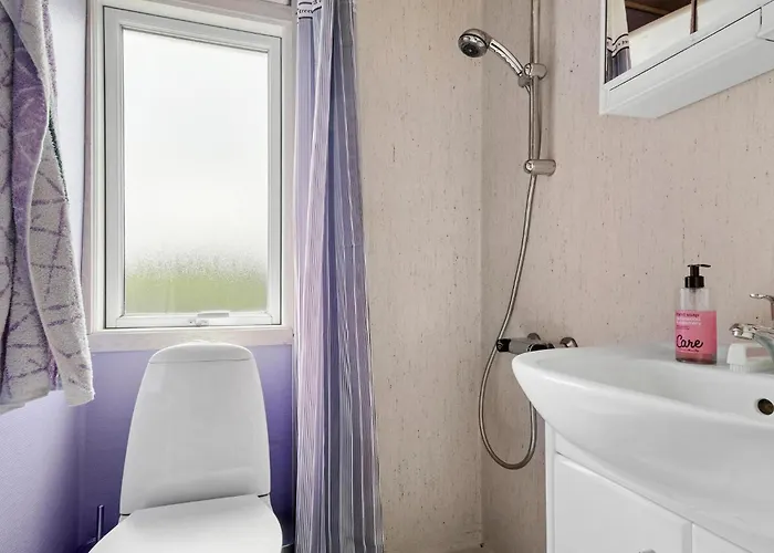 2 Bedroom Stunning In Vakantiehuis Aabenraa