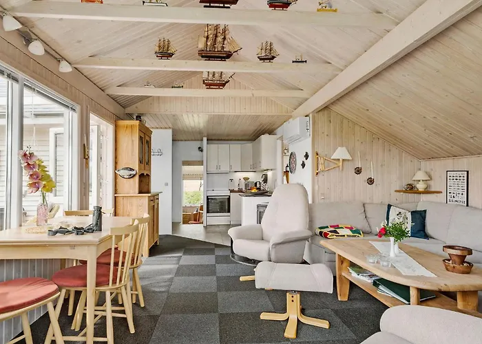 2 Bedroom Stunning In Aabenraa
